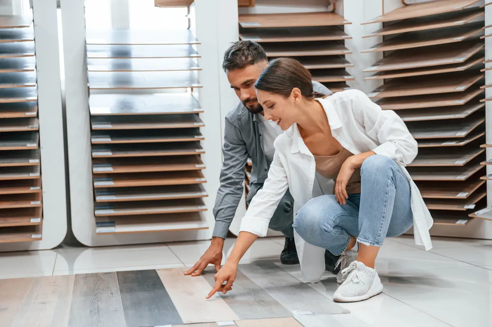 How to Stagger Vinyl Plank Flooring